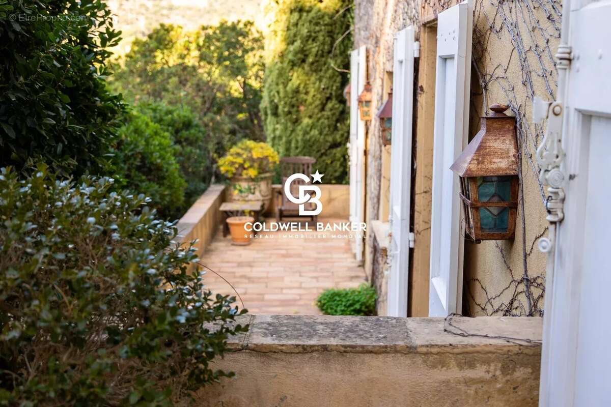 Maison à RAYOL-CANADEL-SUR-MER