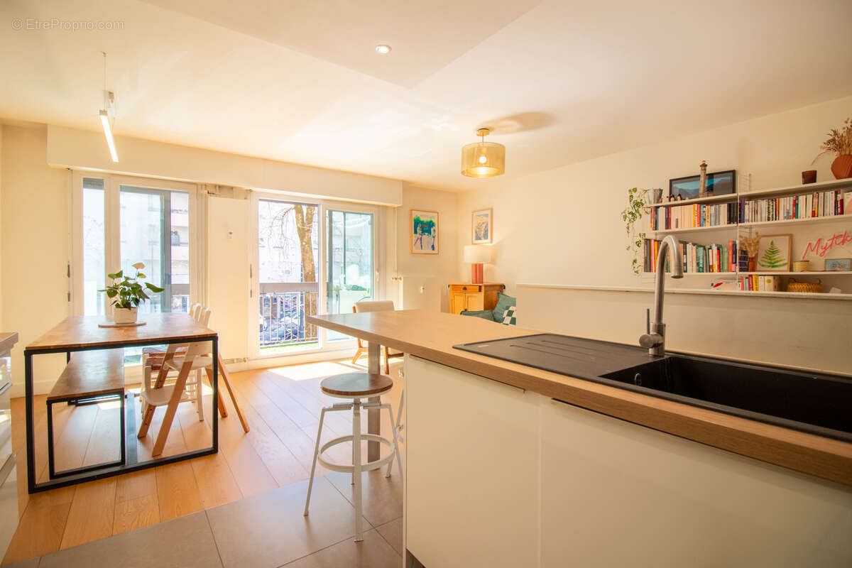 Appartement à MEYTHET