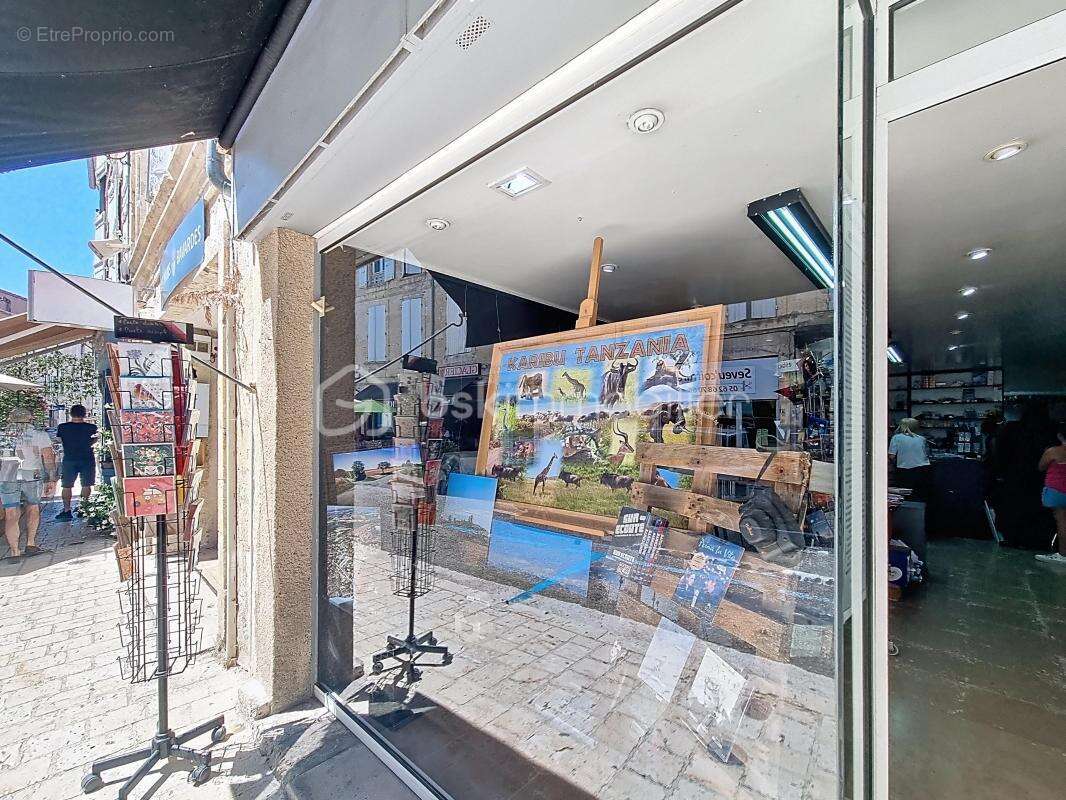 Commerce à LECTOURE