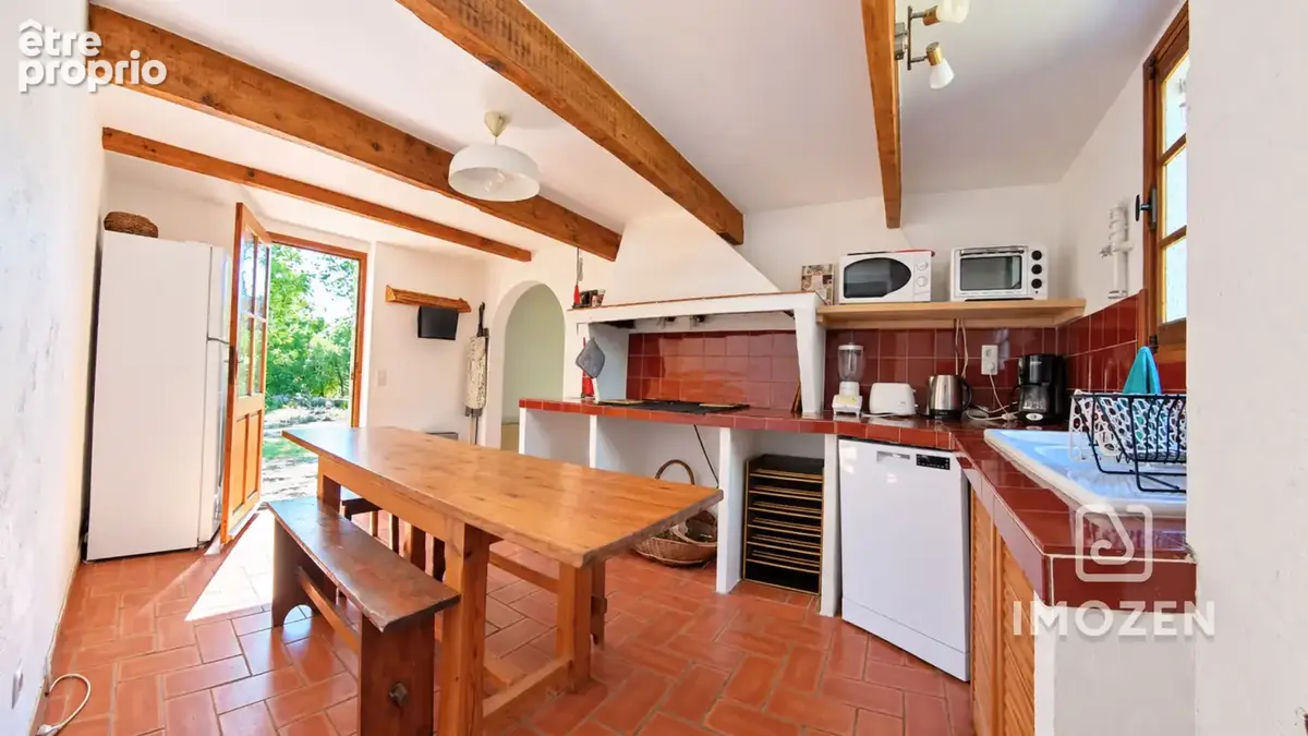 Maison de campagne T4 de 90m2 sur 34675m2 - photo 4