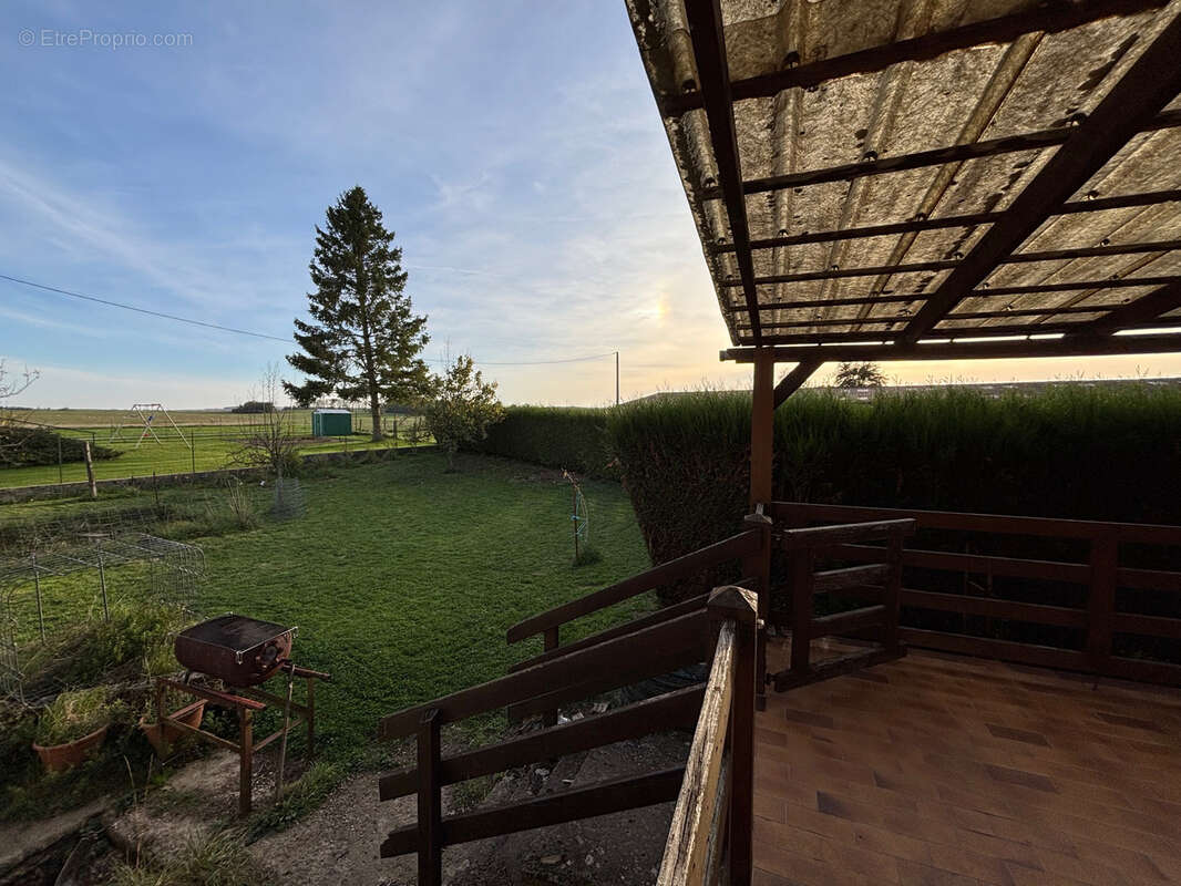 Maison à VILLOTTE-SUR-AIRE