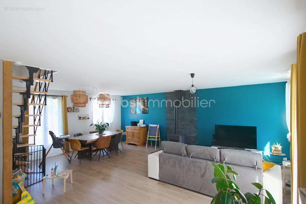 Maison à MALESHERBES