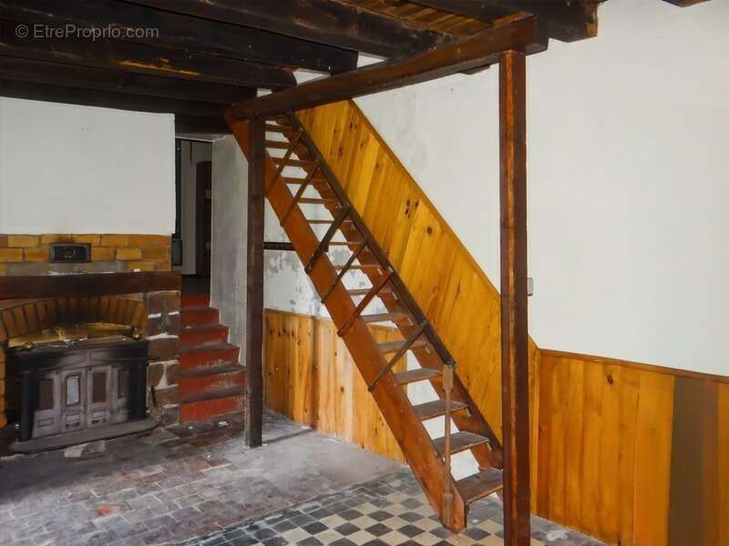 Maison de campagne à rénover – Beau potentiel – Terrain 1 060 m² - photo 14