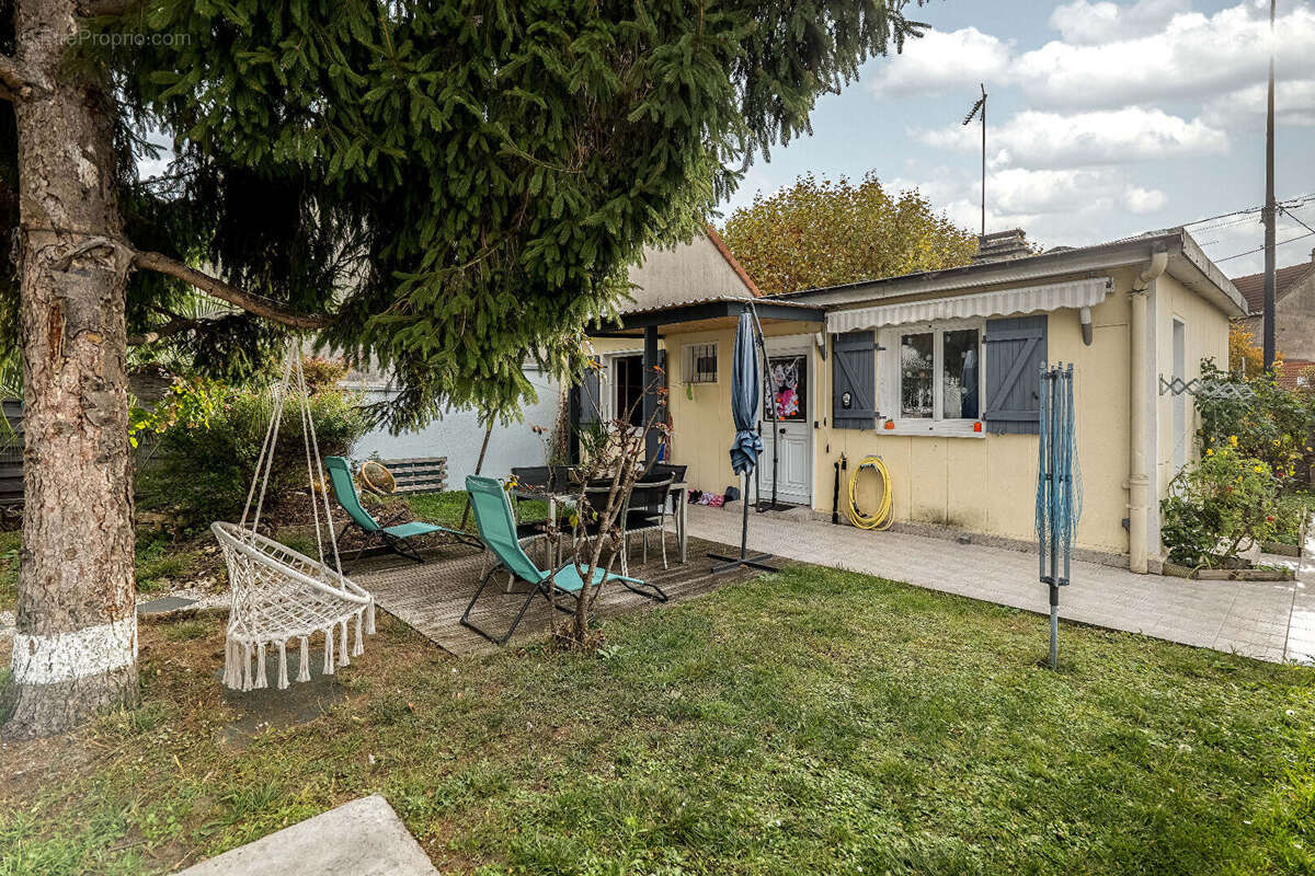 Maison à CHAMPIGNY-SUR-MARNE