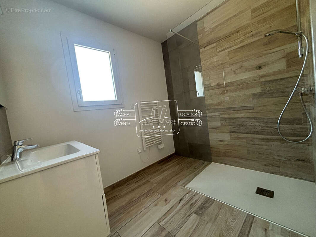 Maison Saint Julien De Concelles 5 pièce(s) 107.5 m2 - photo 7