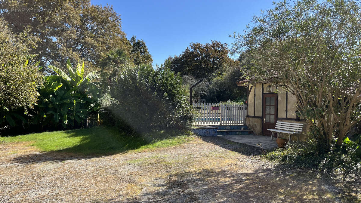 Maison à SORT-EN-CHALOSSE