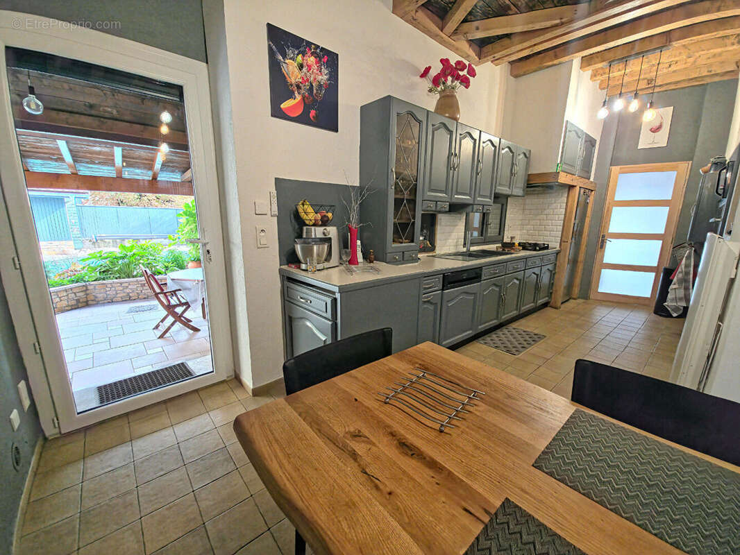 Maison à SAINT-ALBAN-DE-ROCHE