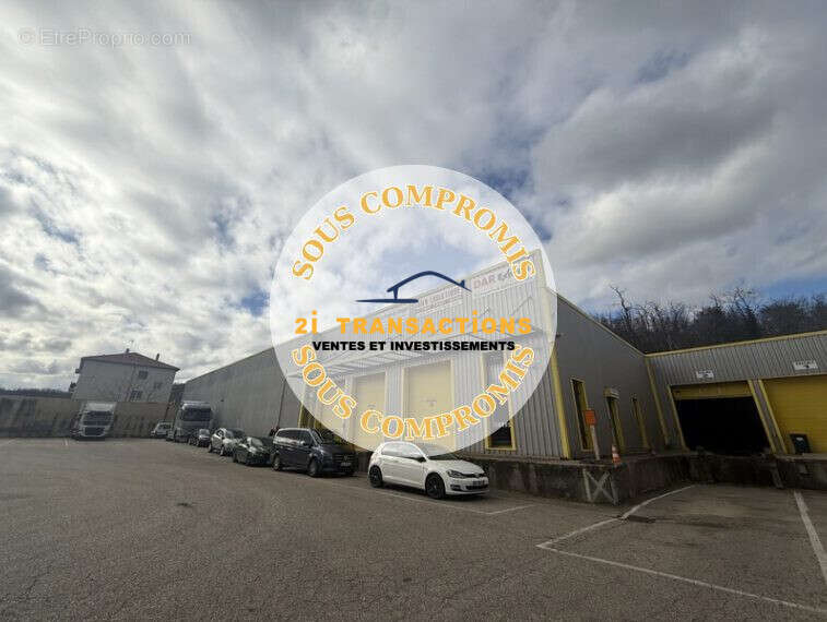 Commerce à LORETTE