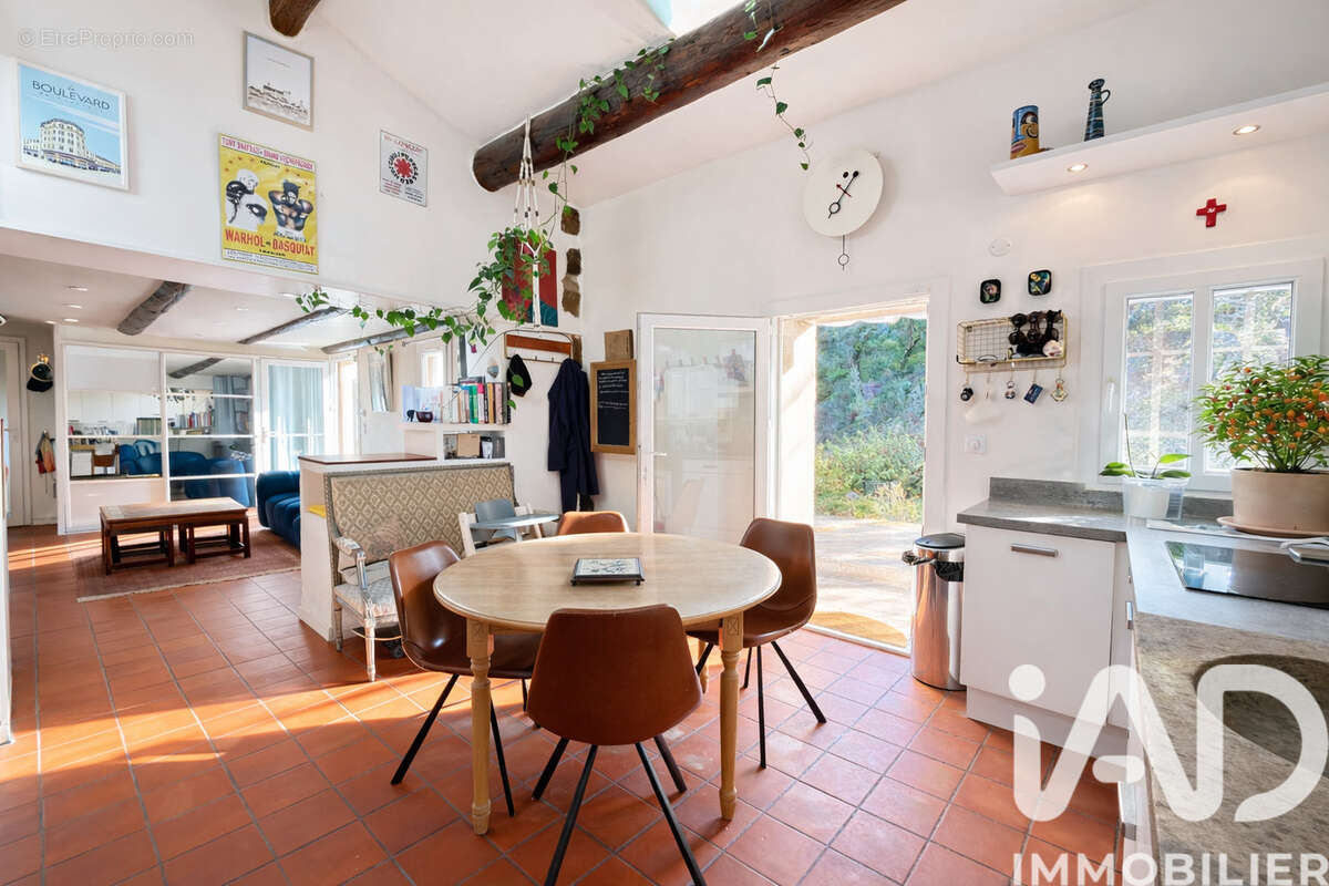 Photo 6 - Maison à PEYROLLES-EN-PROVENCE