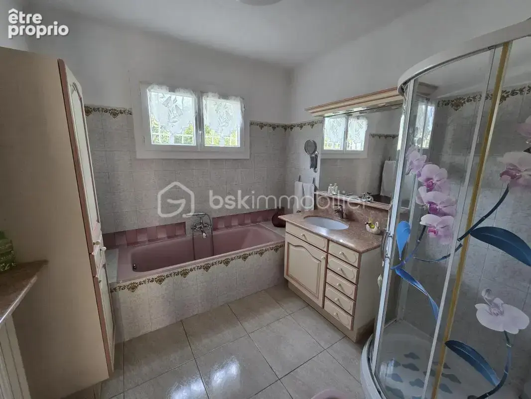 Maison 4 pièces – 3 chambres – 95 m² + 95 m² de garage – terrain 653 m² – potentiel rare ! - photo 10