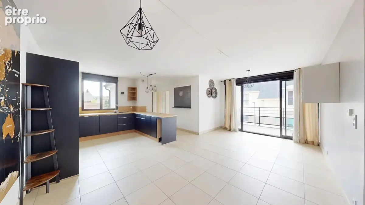 Appartement à PONTAULT-COMBAULT
