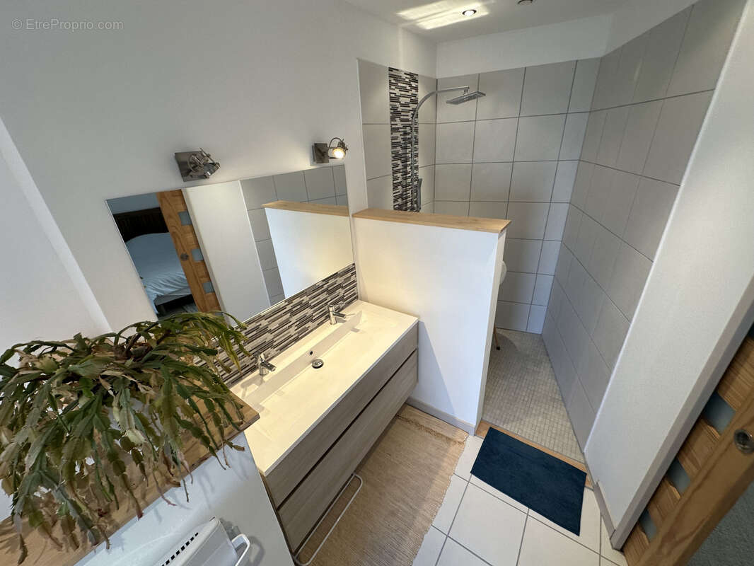 Maison à VEYRE-MONTON