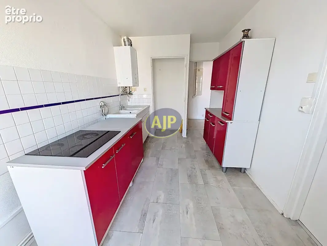 Appartement  Nantes Saint Jacques T3 67 m2 - photo 4