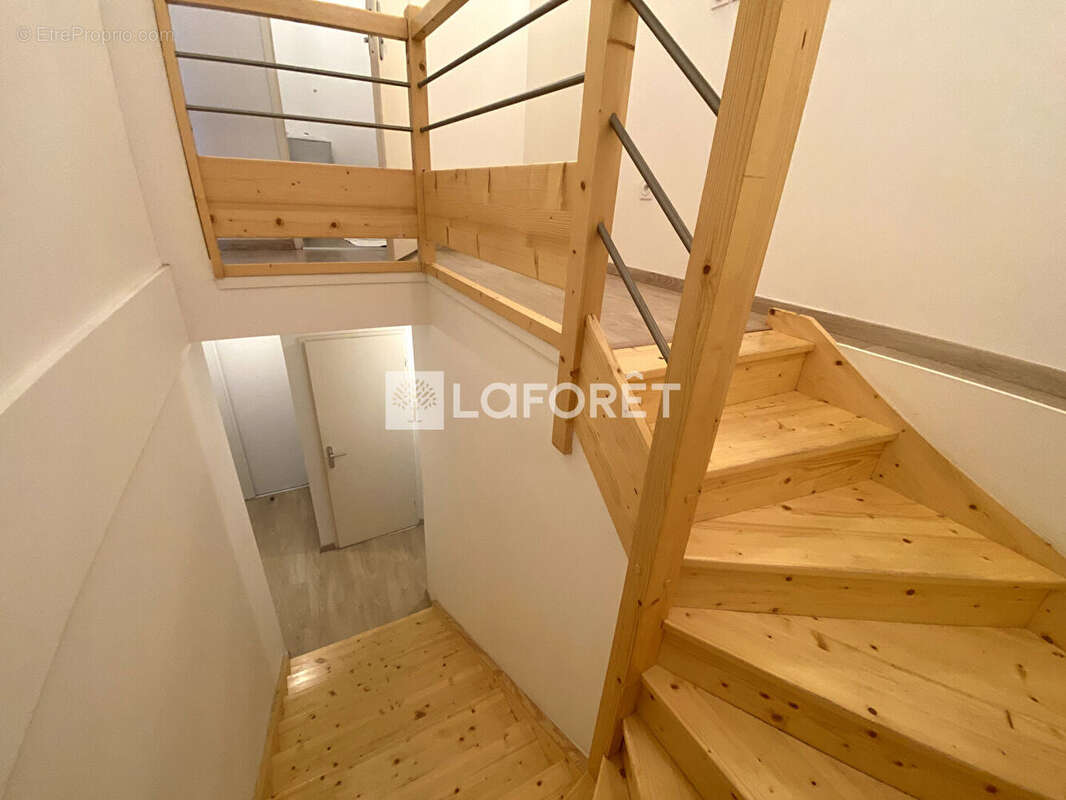 Appartement à LES MUREAUX