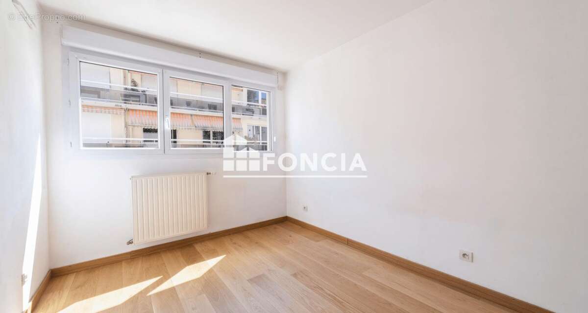 Appartement à LYON-3E