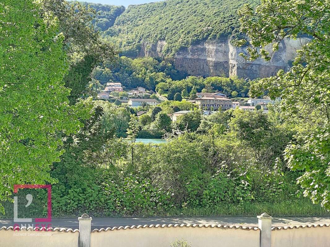 Maison à ROCHETAILLEE-SUR-SAONE
