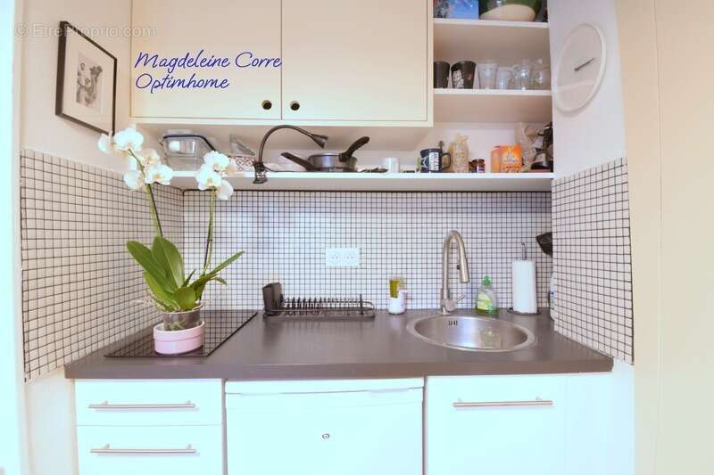 Appartement à PARIS-3E