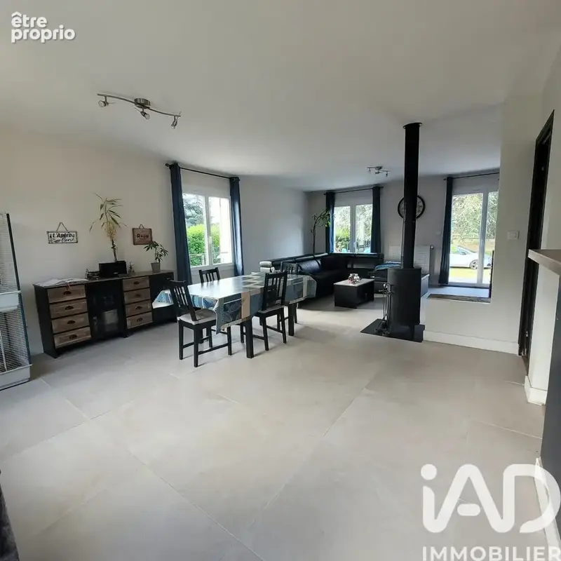 Photo 1 - Maison à TRUYES