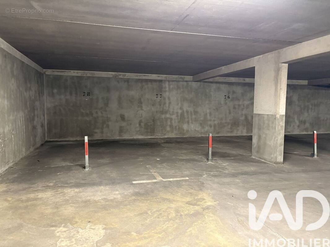 Photo 1 - Parking à MONTPELLIER