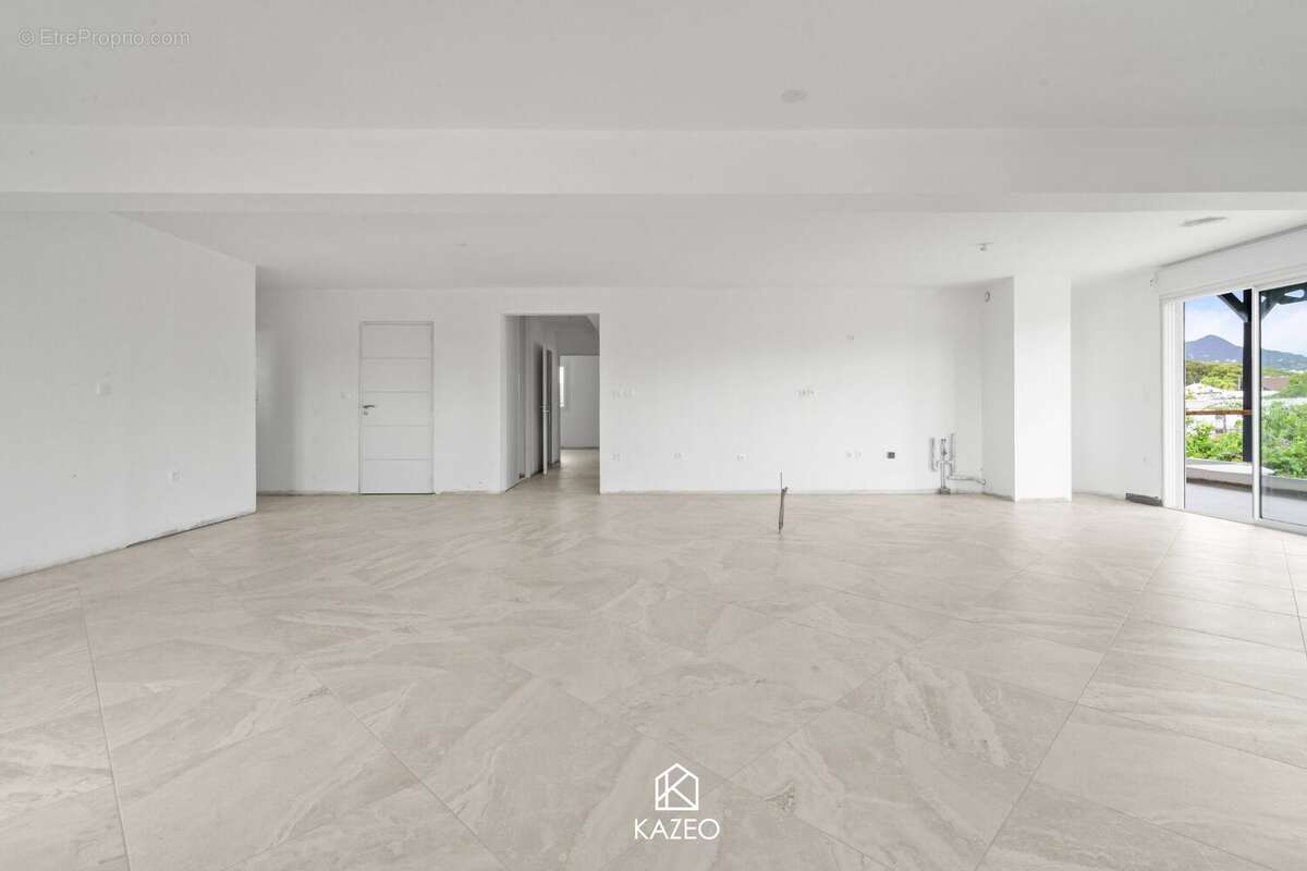 Appartement à FORT-DE-FRANCE