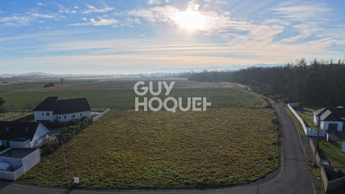 Terrain à LABASTIDE-CEZERACQ