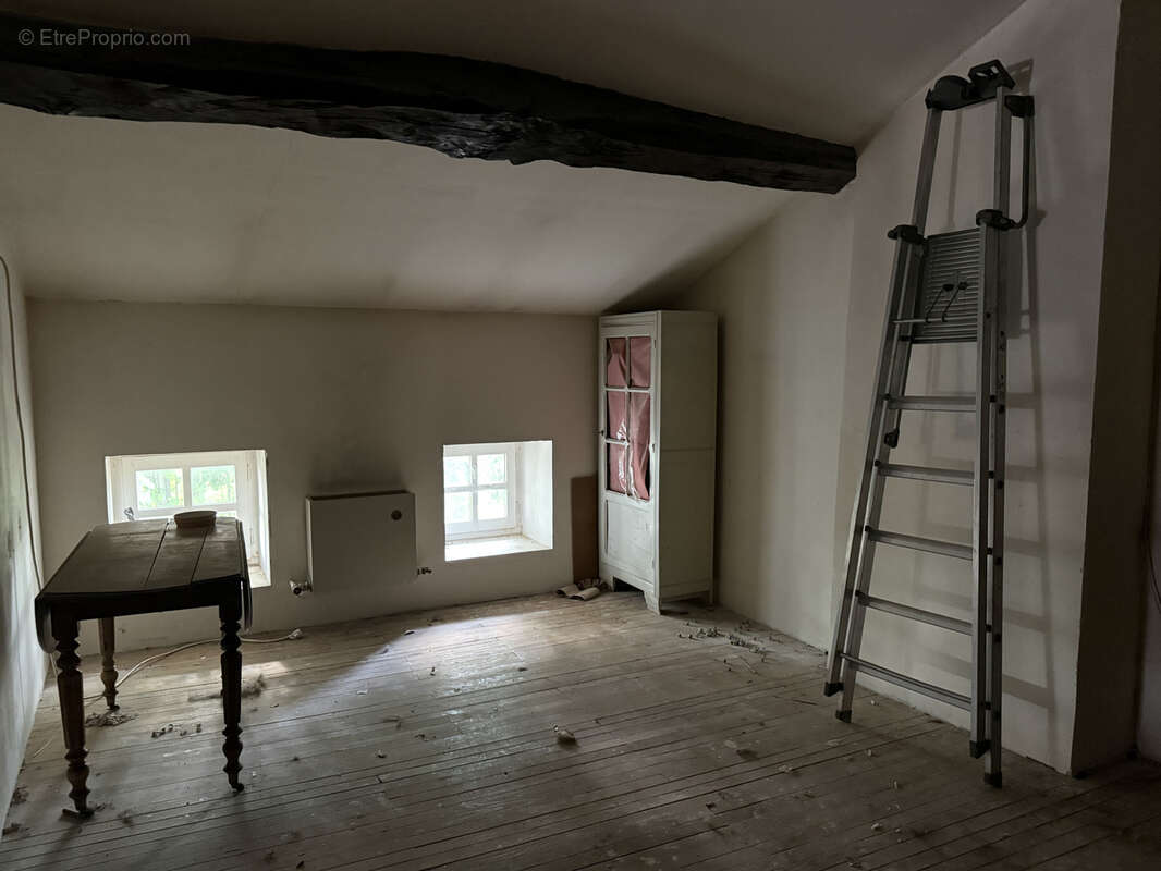 Exclusivité   pommiers centre bourg   authentique maison en pierre à réinventer - photo 18