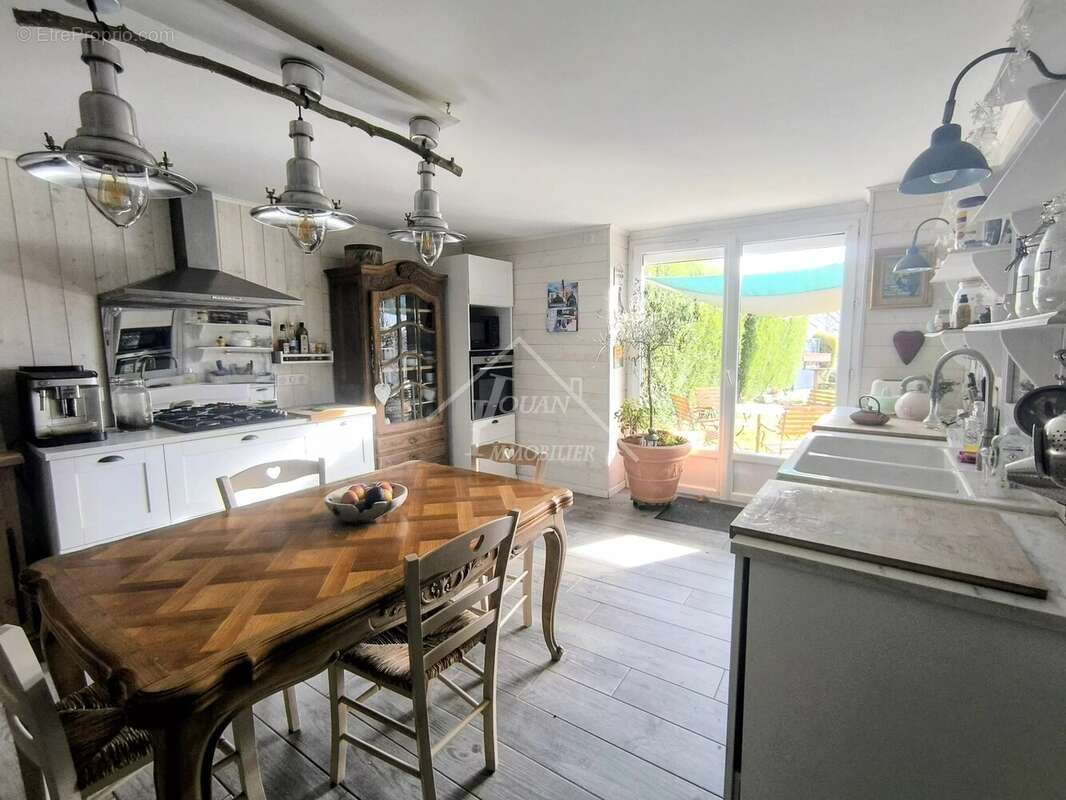 Maison à LA CROUZILLE