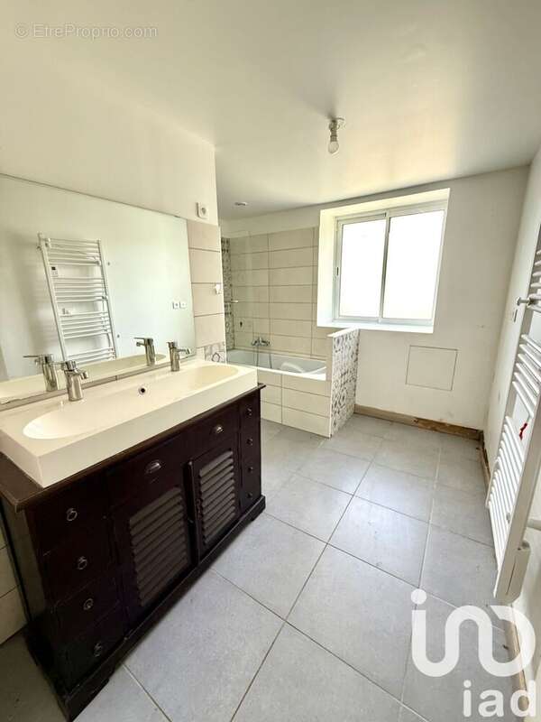 Photo 6 - Maison à FROMONT