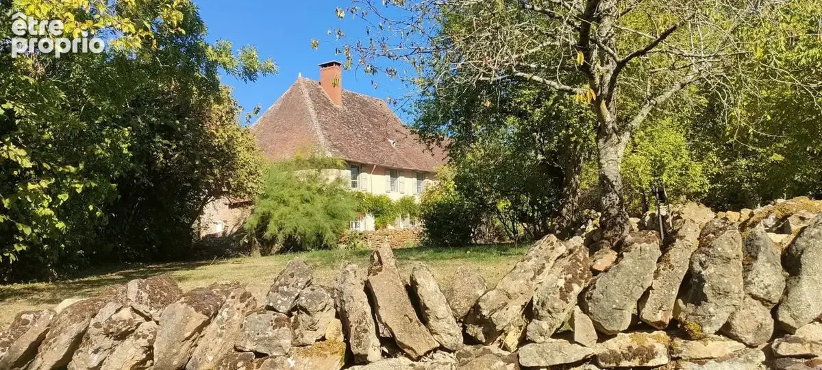 AUTHENTIQUE !!! Grande et belle maison en pierre dans un cadre préservé - photo 61