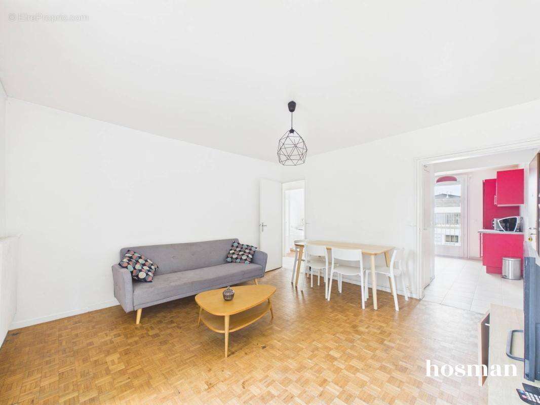 Appartement 5 pièces de 83 m² avec double balcon et parking - Avenue Léon Blum, Pessac - photo 4
