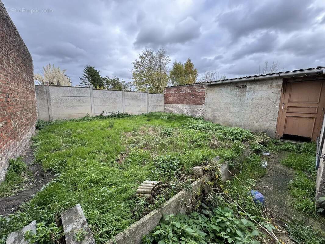 Maison à MARQUETTE-EN-OSTREVANT