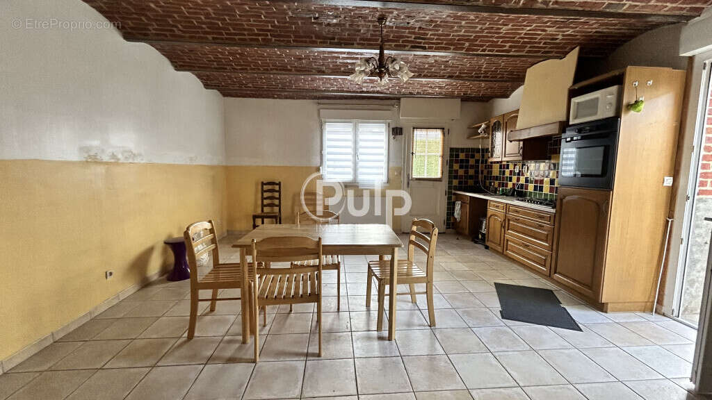 Maison à NEUVILLE-SAINT-VAAST