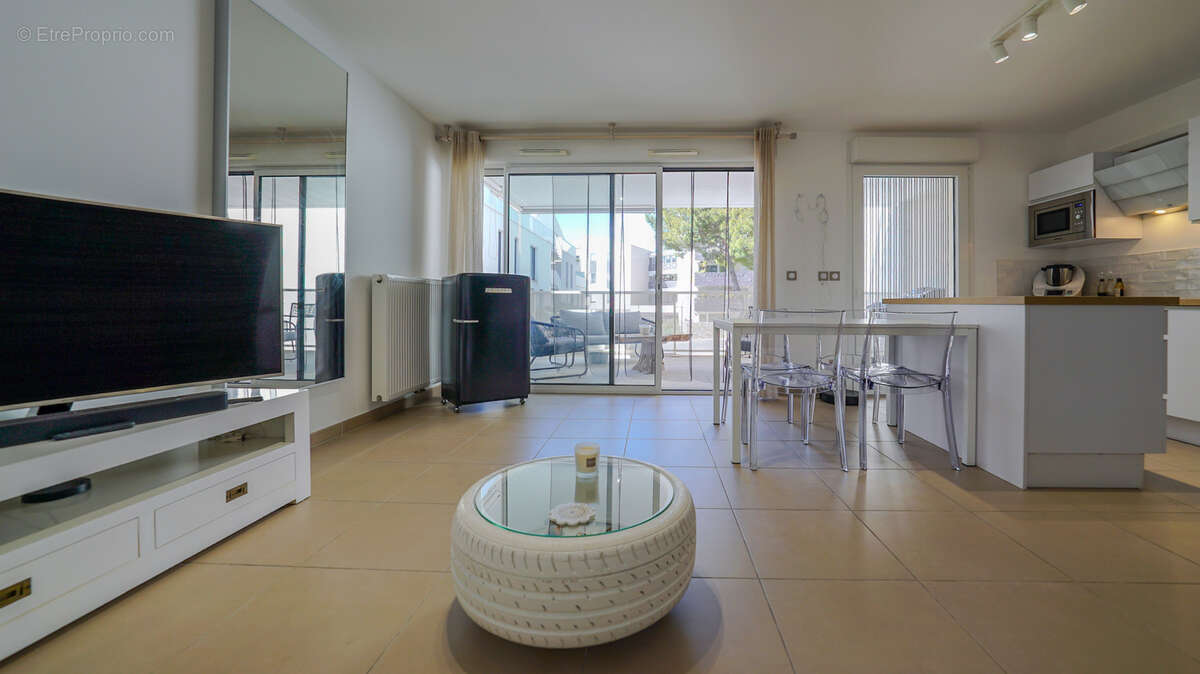 Appartement à SAINT-JEAN-DE-VEDAS