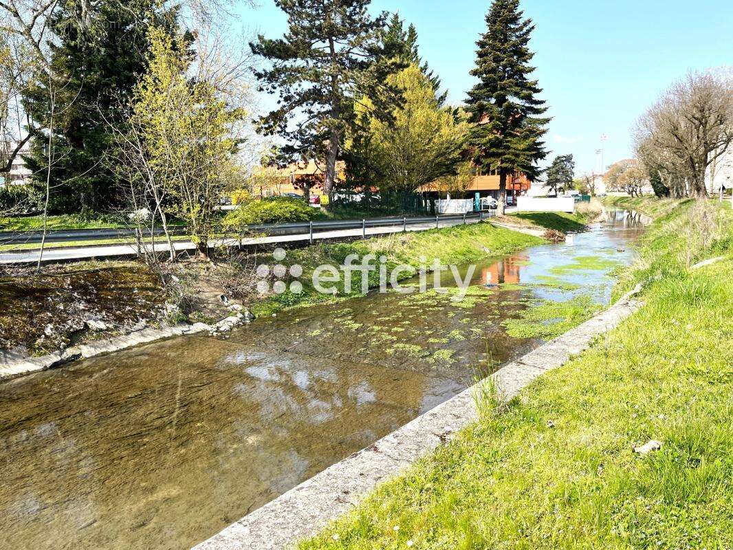 Maison à BOURG-EN-BRESSE