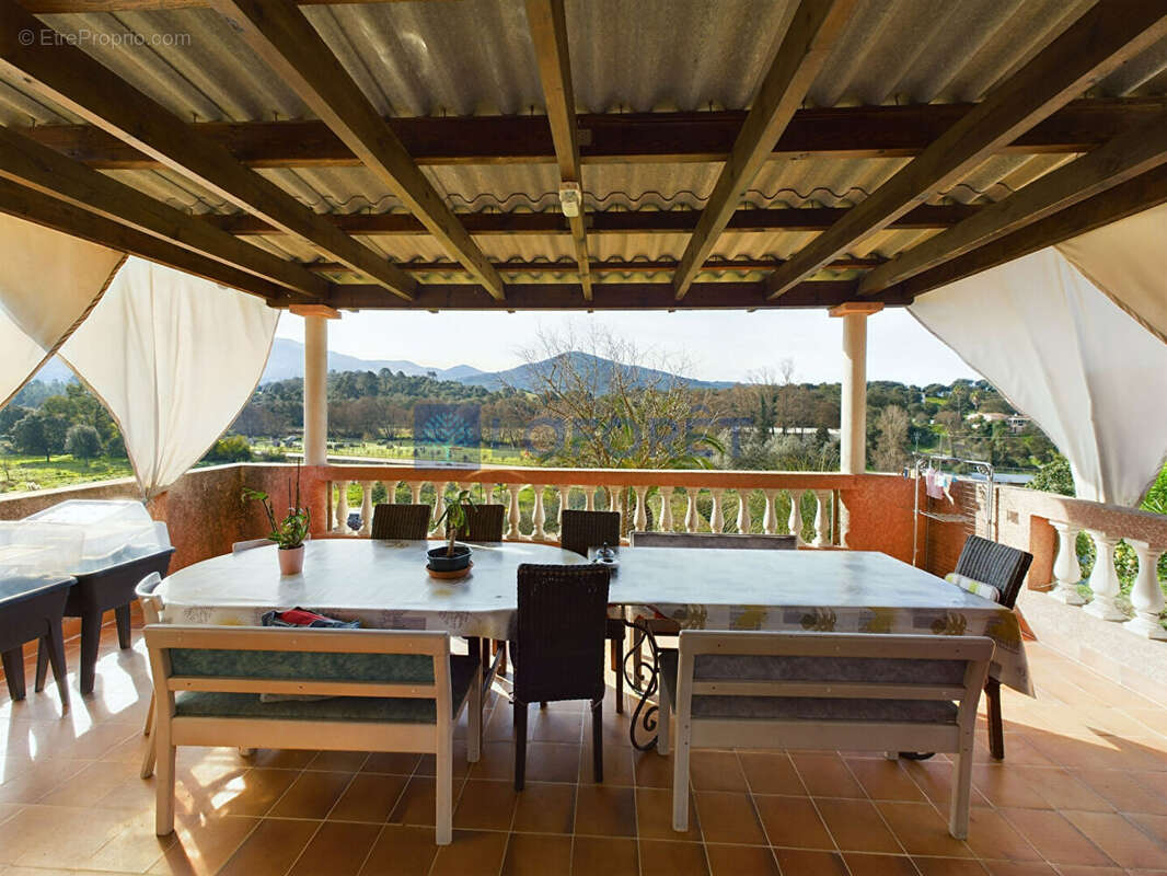 Maison à BASTELICACCIA