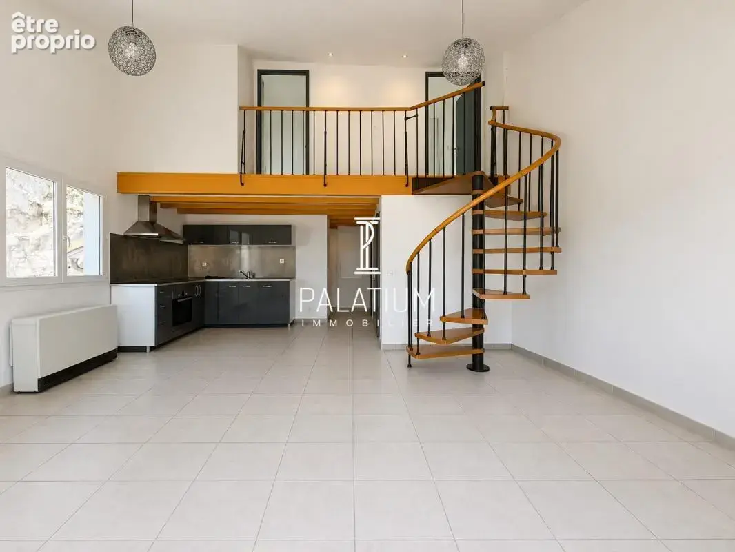 Appartement duplex en derner étage avec terrasse et vue dégag? - photo 4