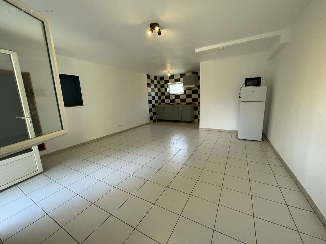 Appartement à LES MUREAUX