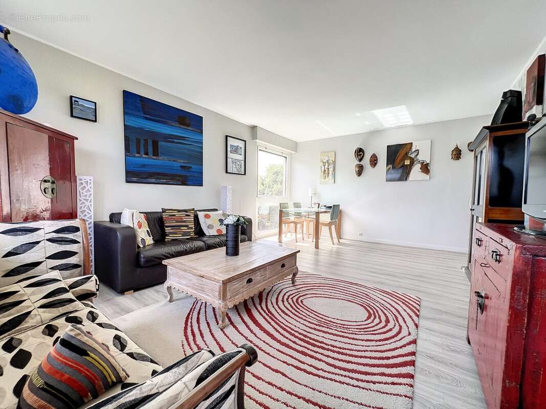 Appartement à GARCHES