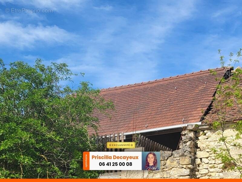 Maison à LA CHAPELLE-HUGON