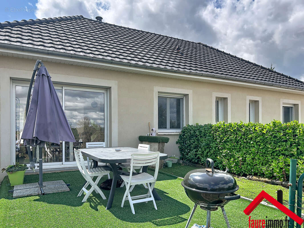 Maison a lissac-sur-couze en correze - photo 3