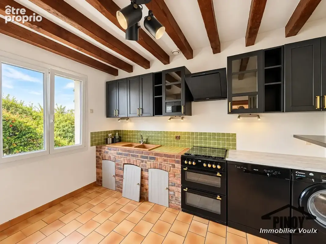 Cannes-Écluse   Maison familiale avec vie de plain-pied, sous-sol total et jardin - photo 7