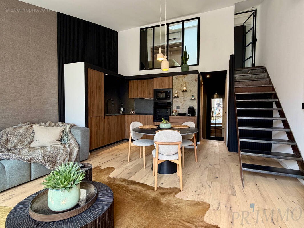 Appartement à FREJUS