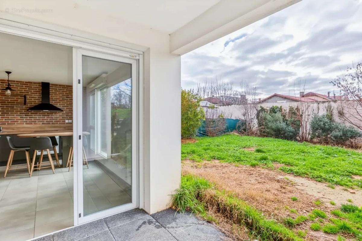Appartement à VENISSIEUX