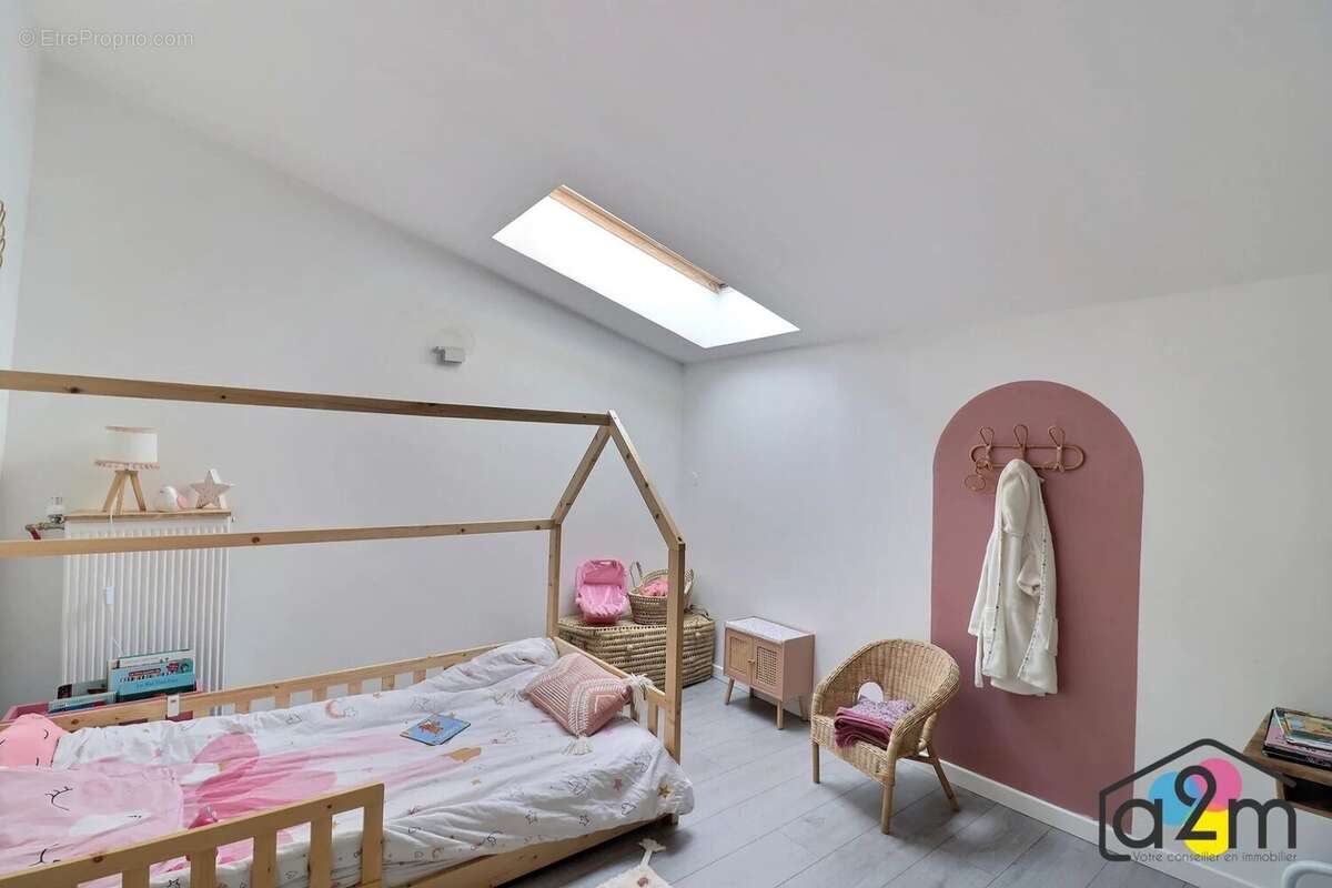 Maison à MONTATAIRE