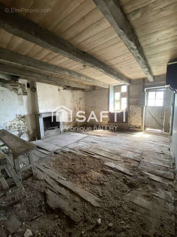 Photo 5 - Maison à BAZOUGES-LA-PEROUSE