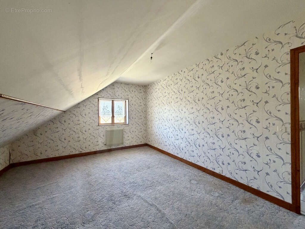 Maison 5 pièce(s)- 131m² - vivier-au-court - photo 10
