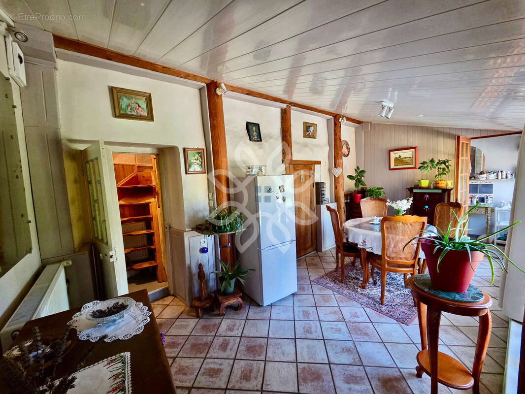 Maison à SAINT-GERMAIN-L&#039;HERM