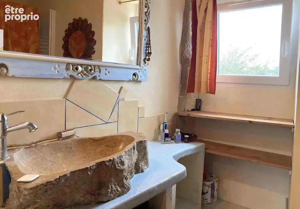 Propriété de caractère avec piscine et 2,5 hectares - photo 3
