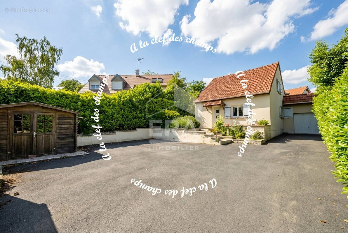 Maison à GIF-SUR-YVETTE