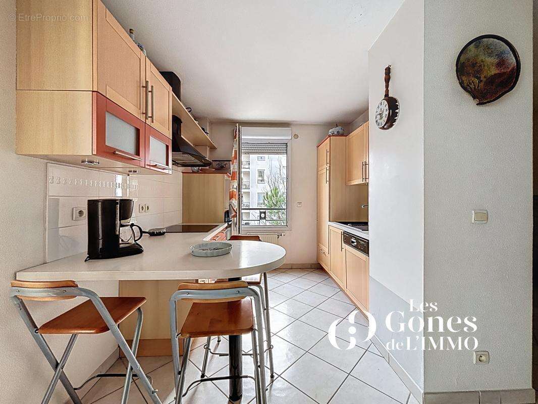 Appartement à TASSIN-LA-DEMI-LUNE